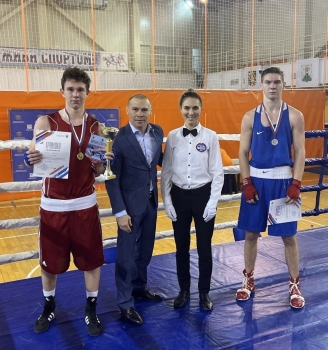 Боксеры Республики Коми успешно выступили на Первенстве СЗФО в Великом Новгороде