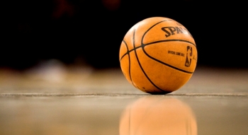 В Сыктывкаре завершился Чемпионат Республики Коми по баскетболу